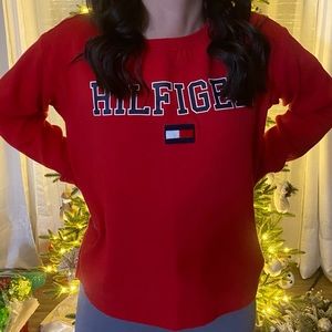 ✨Tommy Hilfiger red sweatshirt✨
